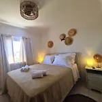 Blue Pearl Maisonette أورنوس