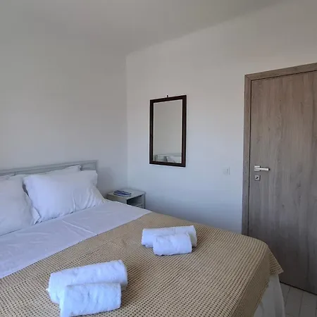 Blue Pearl Maisonette Ornos (Mykonos)