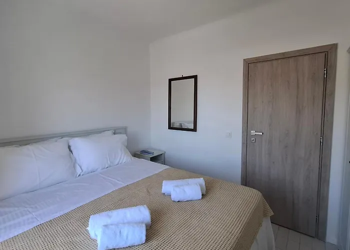 Blue Pearl Maisonette オルノス